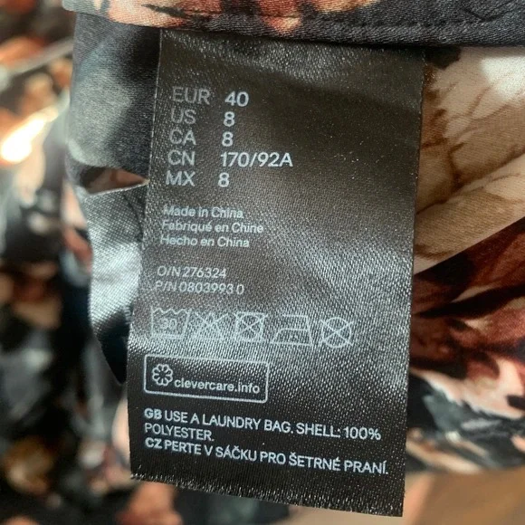 H&M Womens Black Floral Print 3/4 Sleeve V-Neck Shift Dress Sz 8 Polyester Boho - Picture 6 of 12